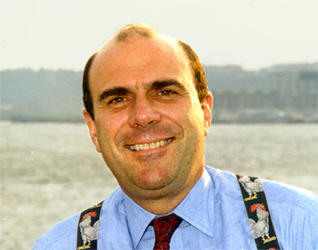 tom-r1.jpg (20107 bytes)
